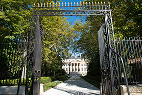 chateau margaux gate